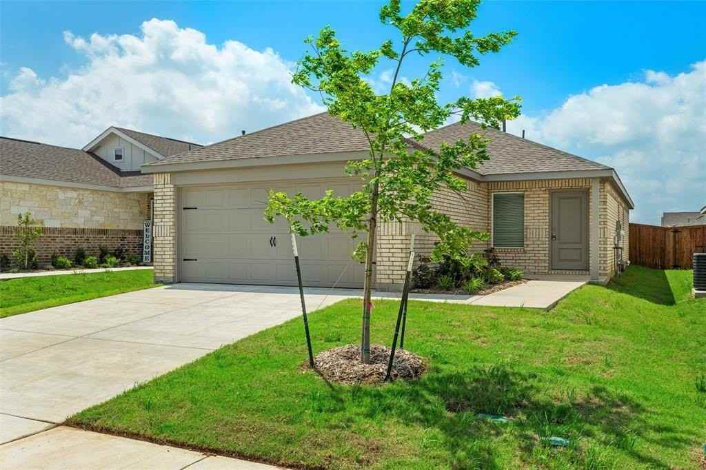 2020 Belgian Dr - Photo 2 of 26