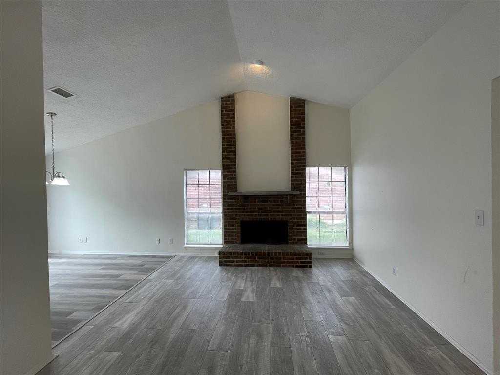 9415 Rutherglen Dr - Photo 4 of 18