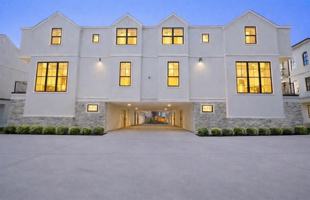 featured image of 4505 Emerson Ave #1