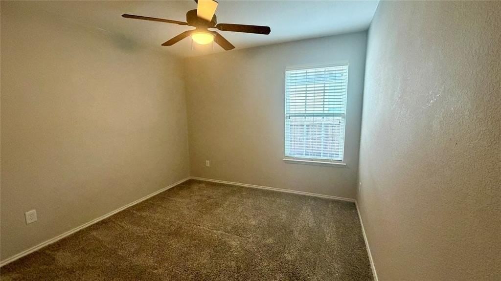 7004 Dove Tail Dr - Photo 5 of 9