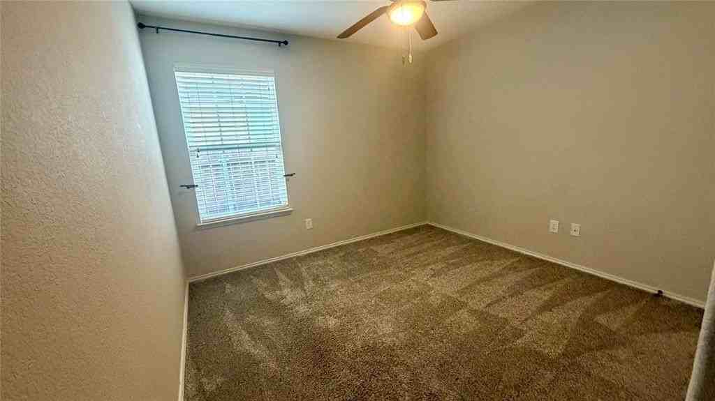 7004 Dove Tail Dr - Photo 7 of 9