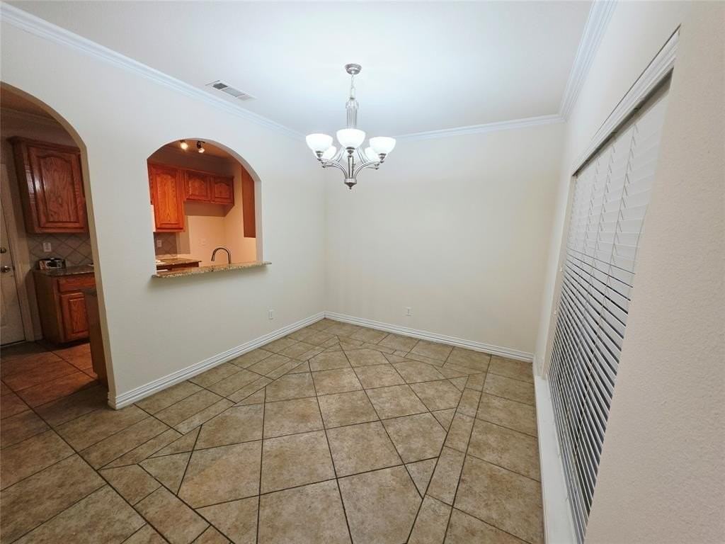 4231 Towne Lake Ct - Photo 7 of 18