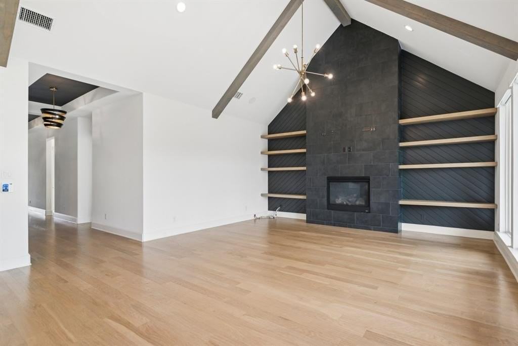 1732 Dame Lori Ln - Photo 4 of 33