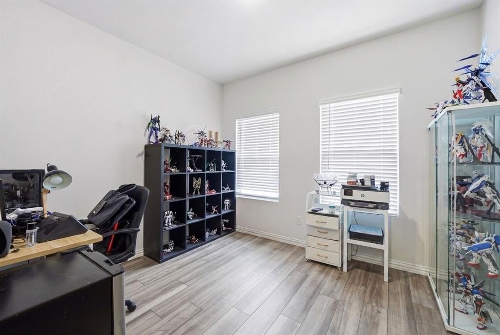 224 Monarch Way - Photo 6 of 31