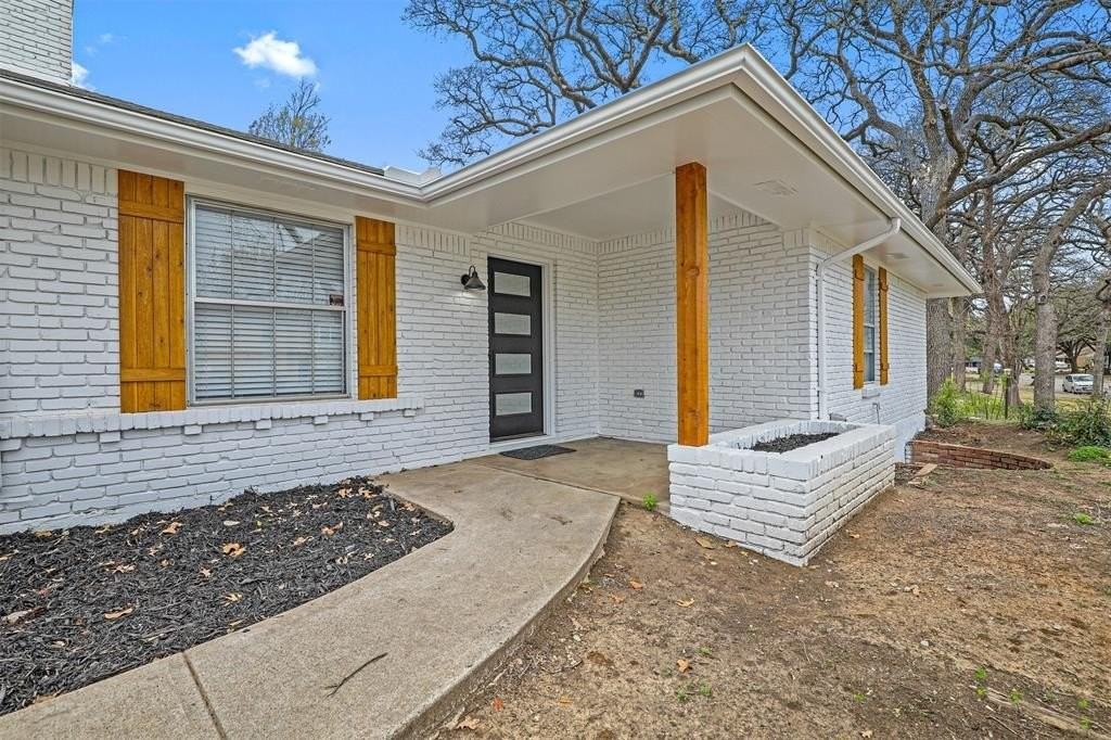 3524 Shady Valley Dr - Photo 4 of 26