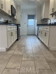 18531 Mansel Ave - Photo 2 of 8