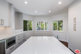 161 N Hamel Dr - Photo 1 of 1