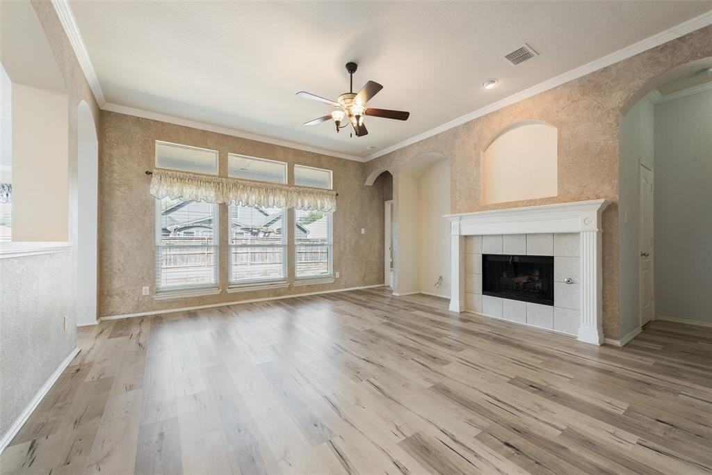 115 Fort Edward Dr - Photo 7 of 22