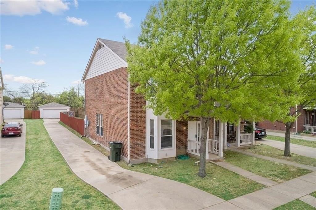 2636 Ezekial Way - Photo 3 of 24