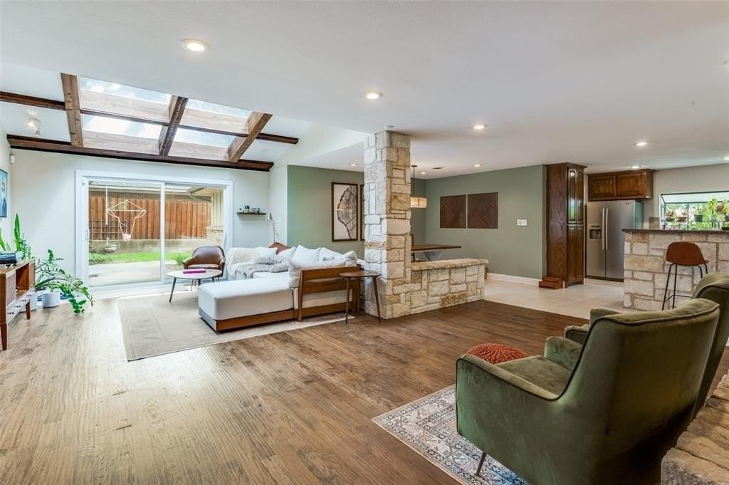 1602 Glen Valley Dr - Photo 7 of 25