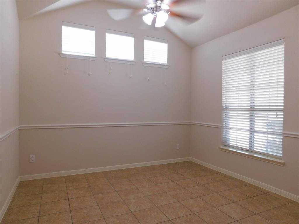 717 Partridge Dr - Photo 6 of 34