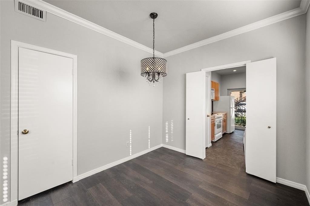 4420 Harlanwood Dr #131 - Photo 4 of 31