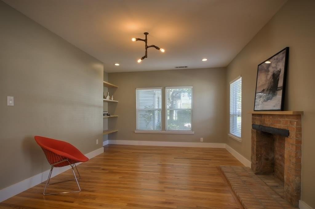 5018 Homer St - Photo 2 of 20