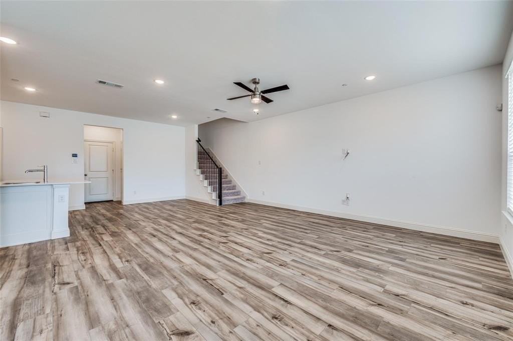 8940 Samara St - Photo 2 of 28