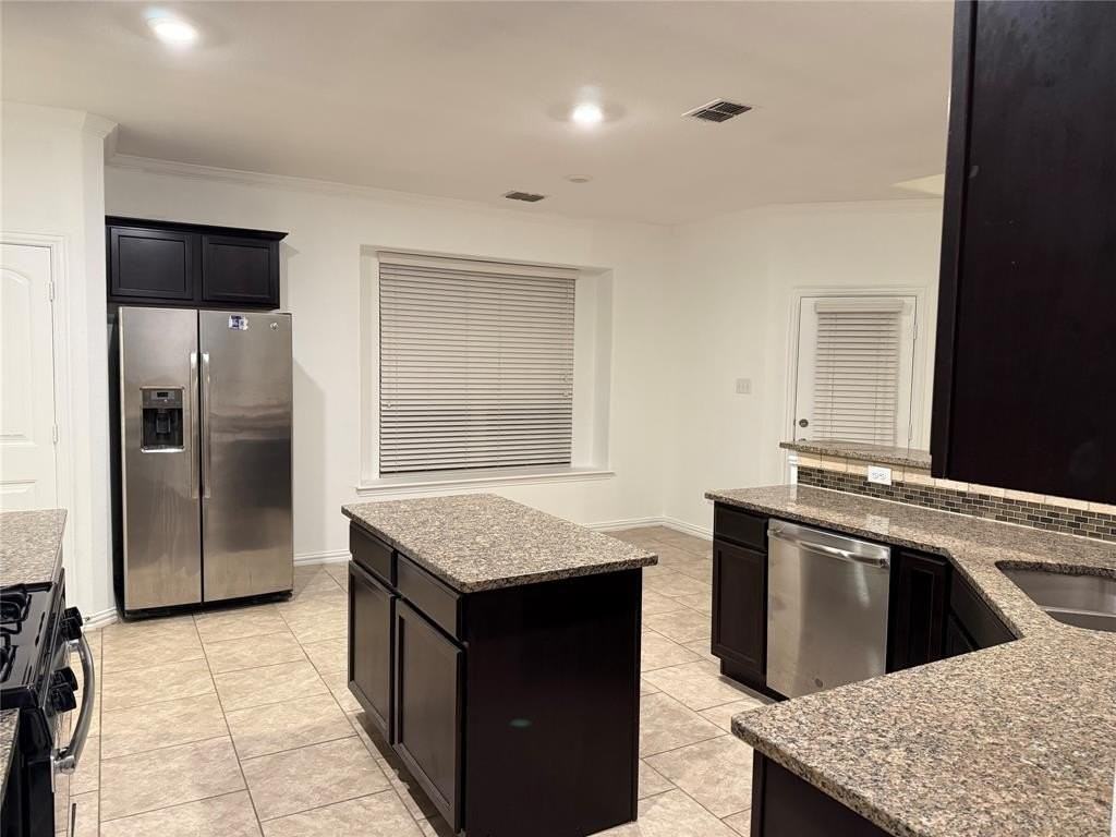 14632 Gilley Ln - Photo 5 of 27