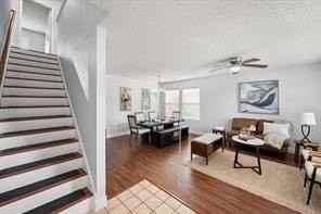 812 Ericville Dr - Photo 2 of 21