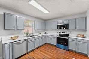 812 Ericville Dr - Photo 4 of 21