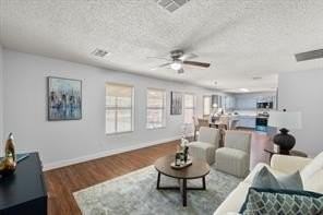 812 Ericville Dr - Photo 5 of 21