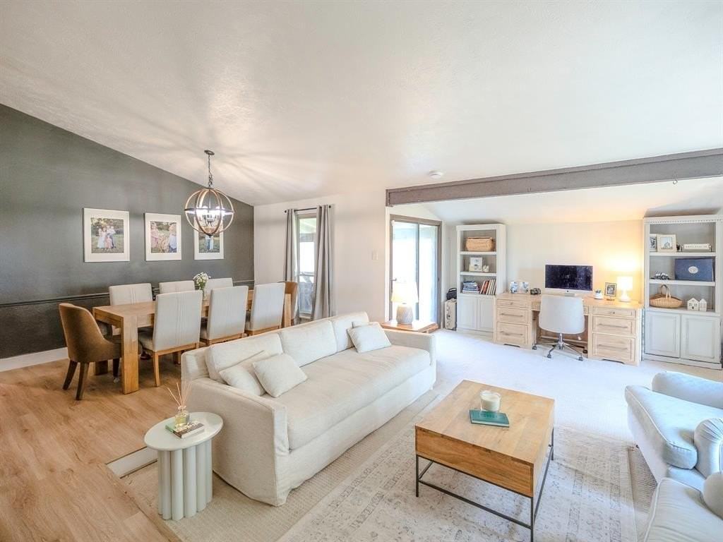 2207 Marble Falls Dr - Photo 5 of 24