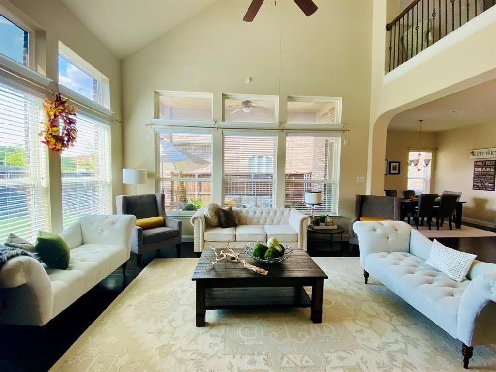 5904 Mickelson Way - Photo 3 of 40