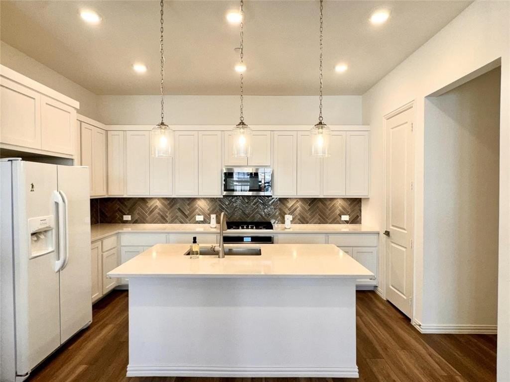 1065 Keene Ridge Dr - Photo 4 of 11