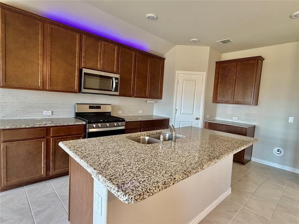 3313 Cross Shore Dr - Photo 6 of 27