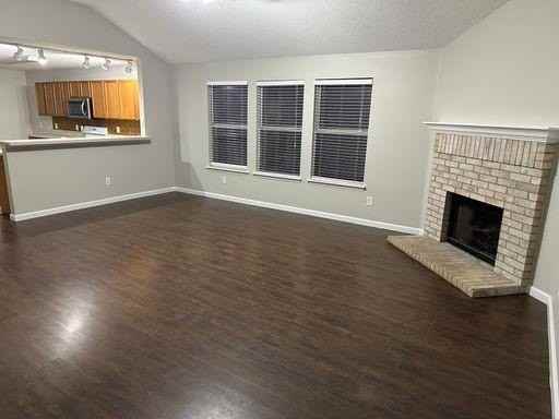 9328 Goldenview Dr - Photo 2 of 21