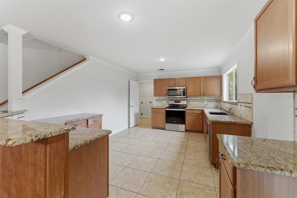 1629 Withers Way - Photo 7 of 21