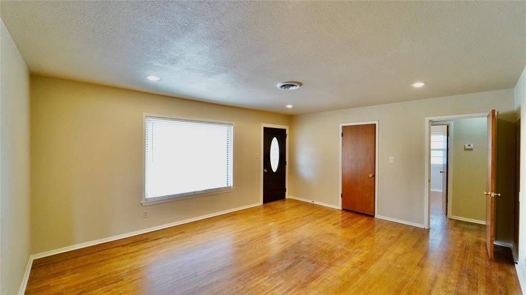 3010 Inspiration Dr - Photo 7 of 13