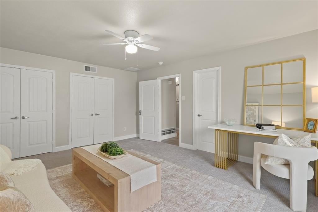 6350 Glennox Ln - Photo 3 of 36