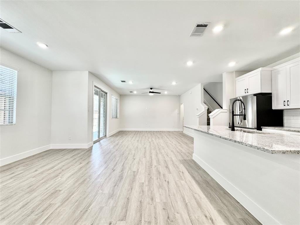 8509 Shoreham - Photo 3 of 33