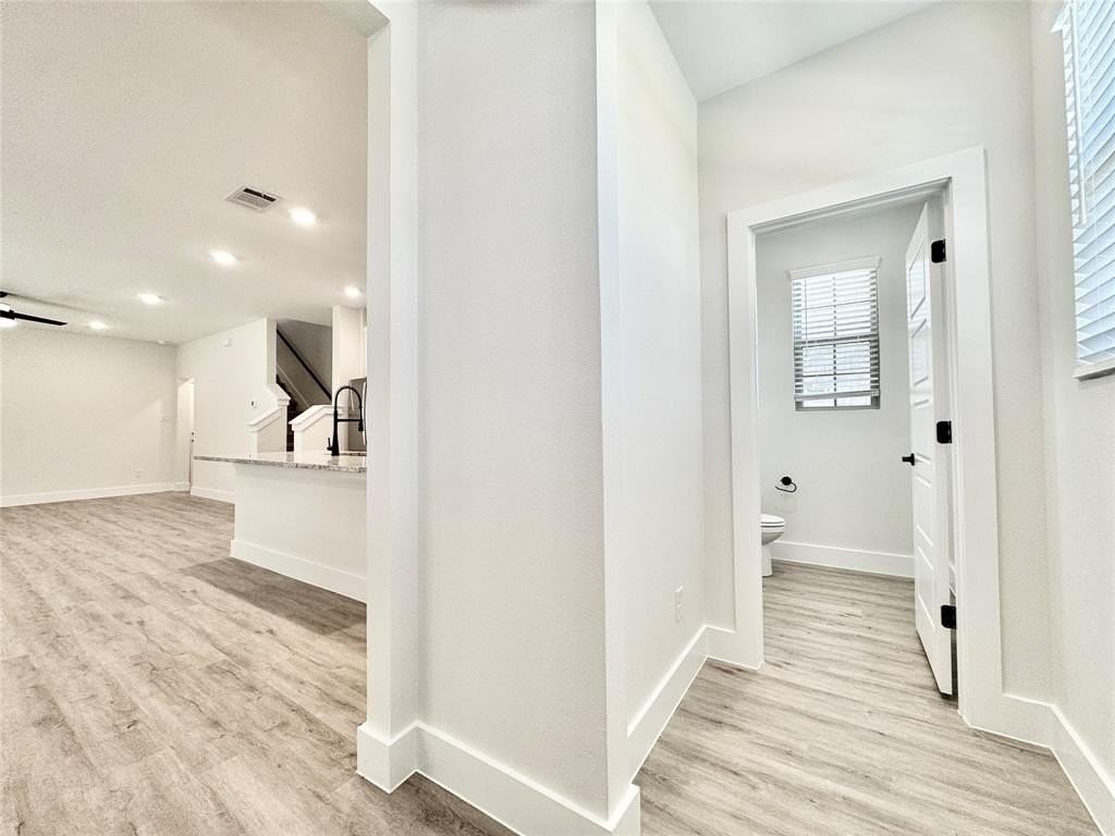 8509 Shoreham - Photo 5 of 33