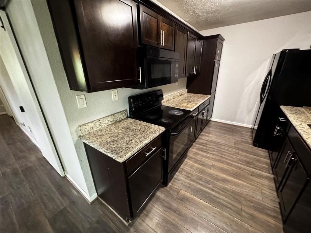 2607 Clearview Cir - Photo 7 of 18