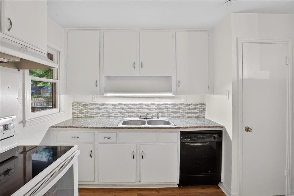 4709 Mayfair St - Photo 4 of 16