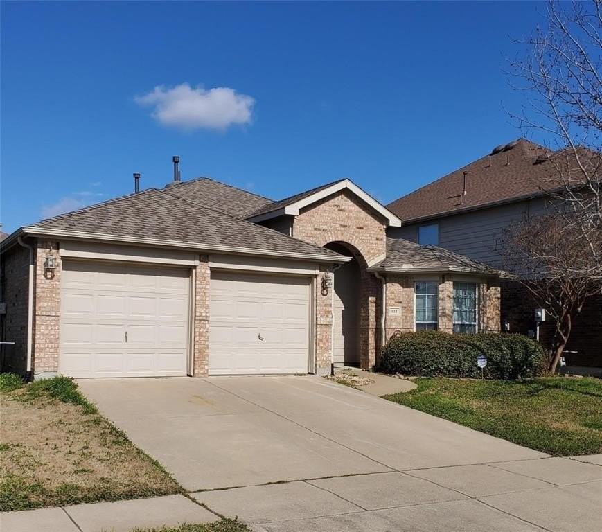 313 Magnolia Dr - Photo 2 of 13