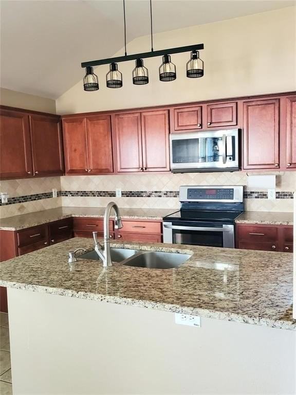 313 Magnolia Dr - Photo 5 of 13