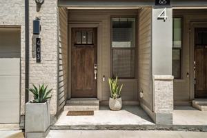 featured image of 625 N Tyler St #403