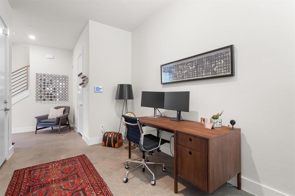 625 N Tyler St #403 - Photo 3 of 39