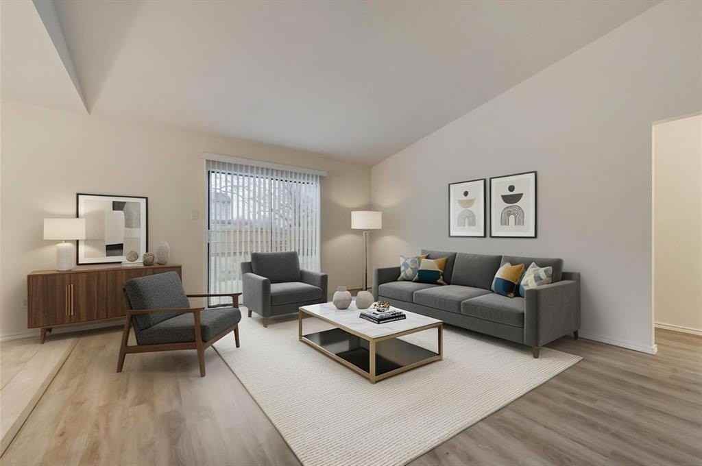 510 Damon Dr - Photo 3 of 25