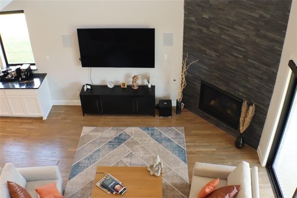 8441 Wembley - Photo 5 of 23