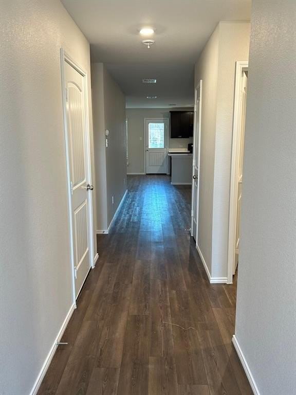 715 Mulberry Dr - Photo 2 of 13