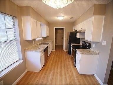 417 Meadow Creek Dr - Photo 4 of 11