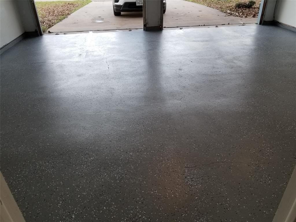 204 Woodlawn Dr - Photo 3 of 29