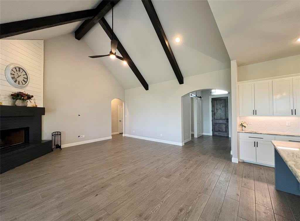 252 Harvard Ln - Photo 5 of 34