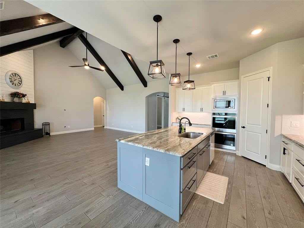 252 Harvard Ln - Photo 6 of 34