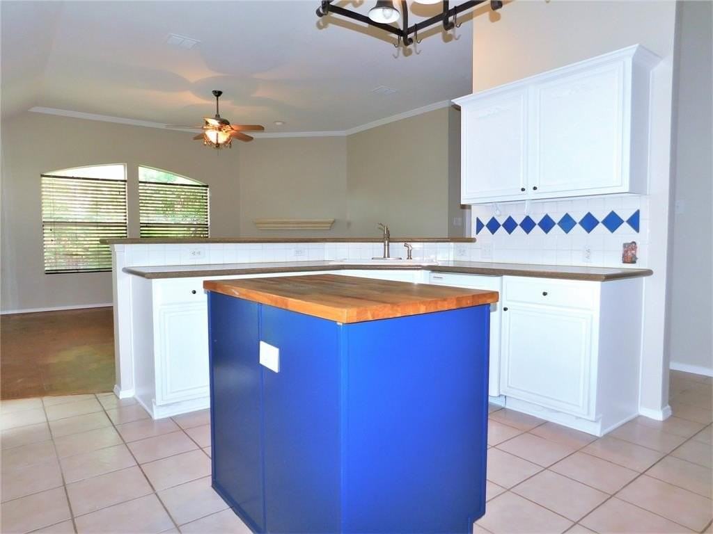 1664 Big Bend Dr - Photo 7 of 21