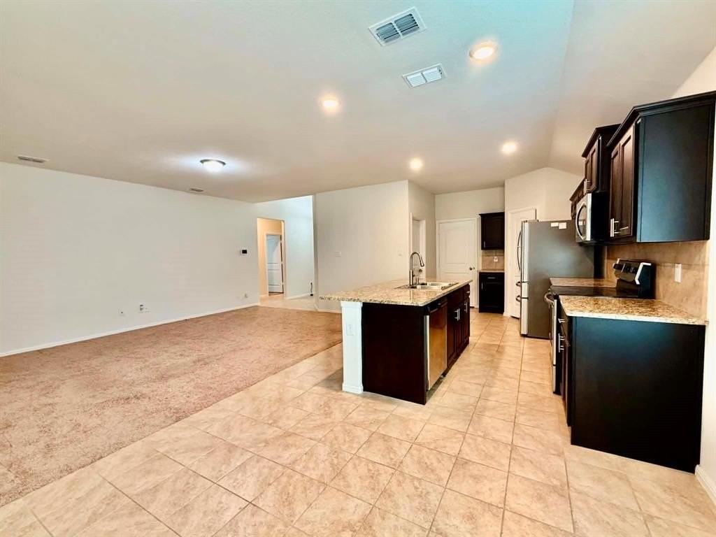 729 Ben Lake Trl - Photo 3 of 24