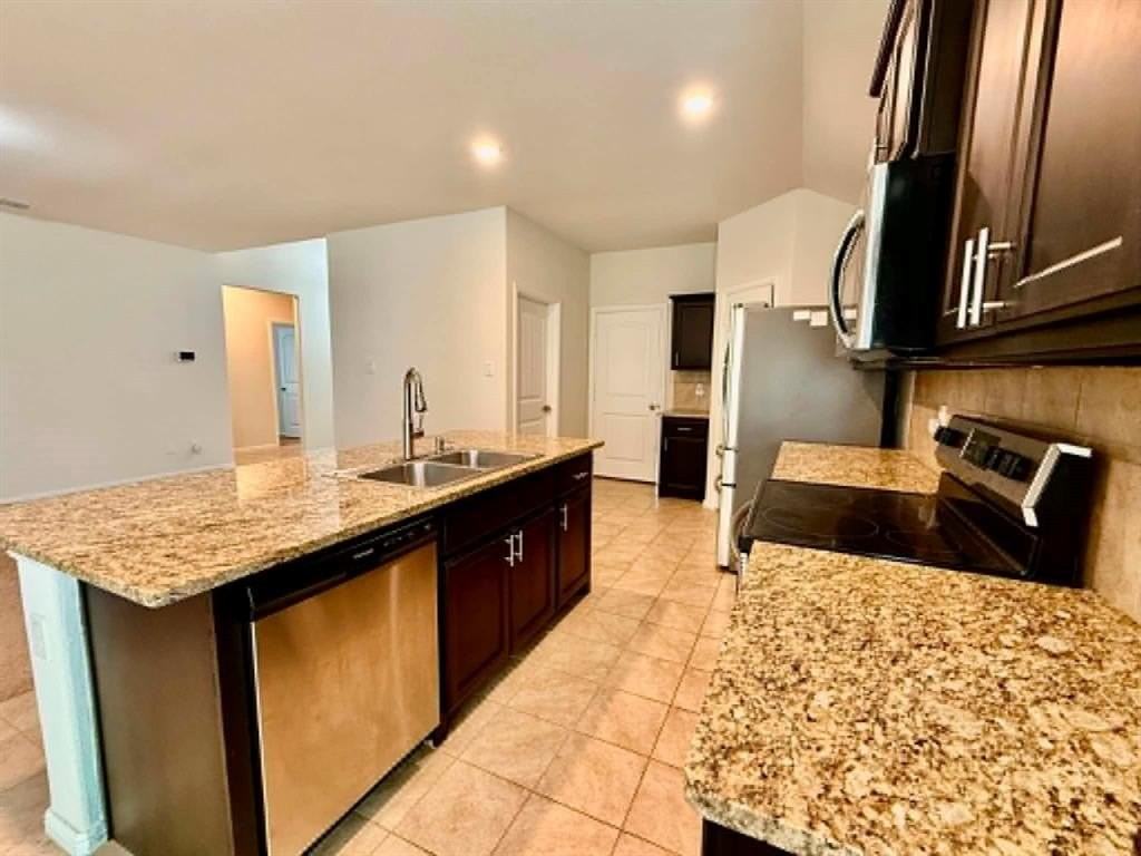 729 Ben Lake Trl - Photo 6 of 24