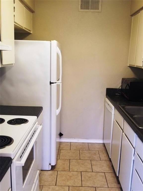 1700 Justin Lyn St - Photo 5 of 14