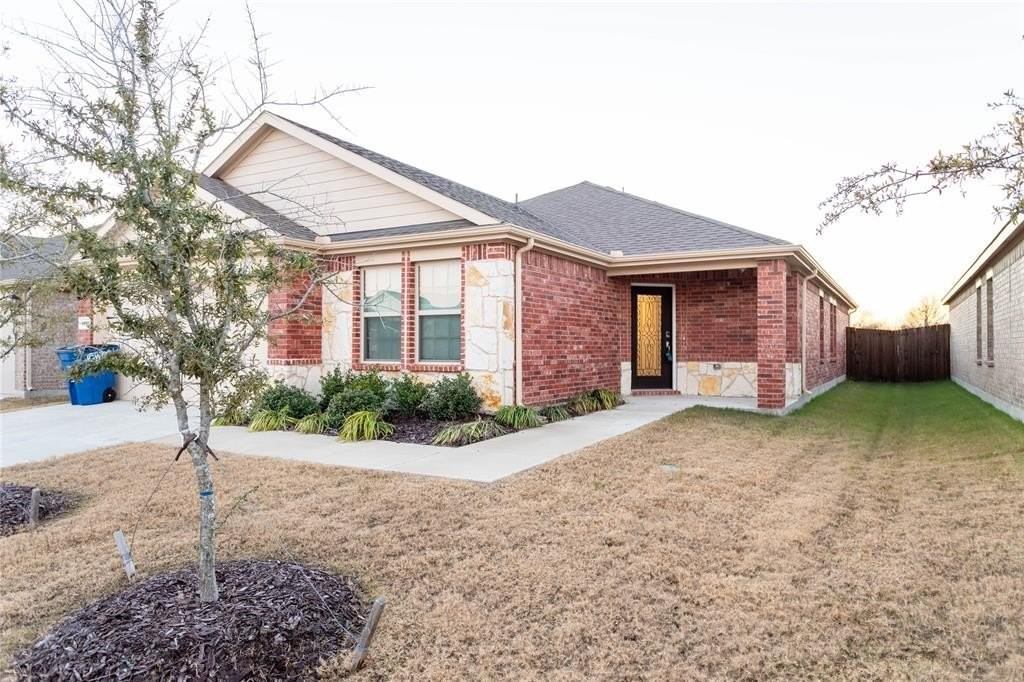 1009 Riverstone Trl - Photo 2 of 22